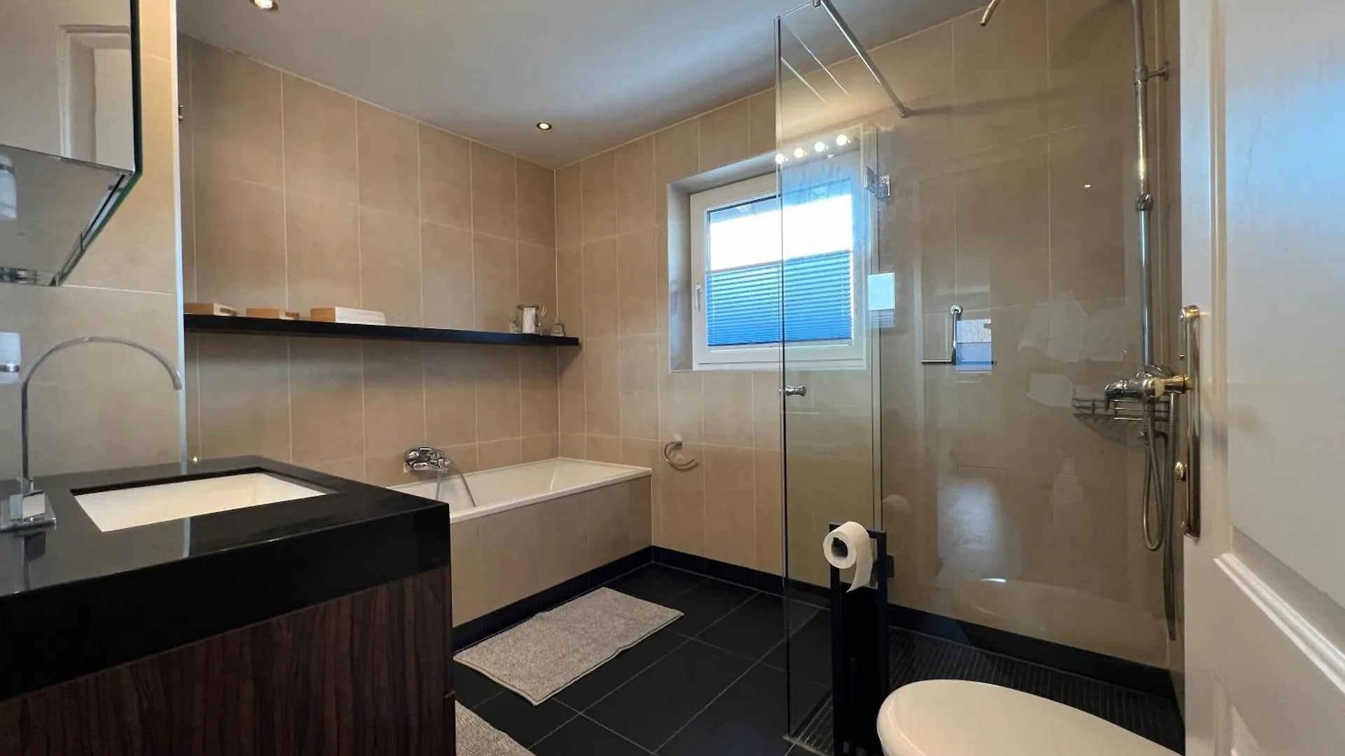 Chapter-One Innsbruck Apartman